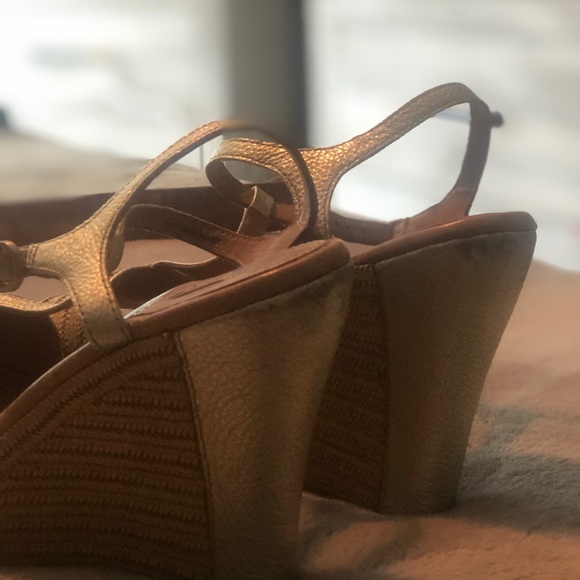 Ugg Wedge Sandals - Picture 3 of 3